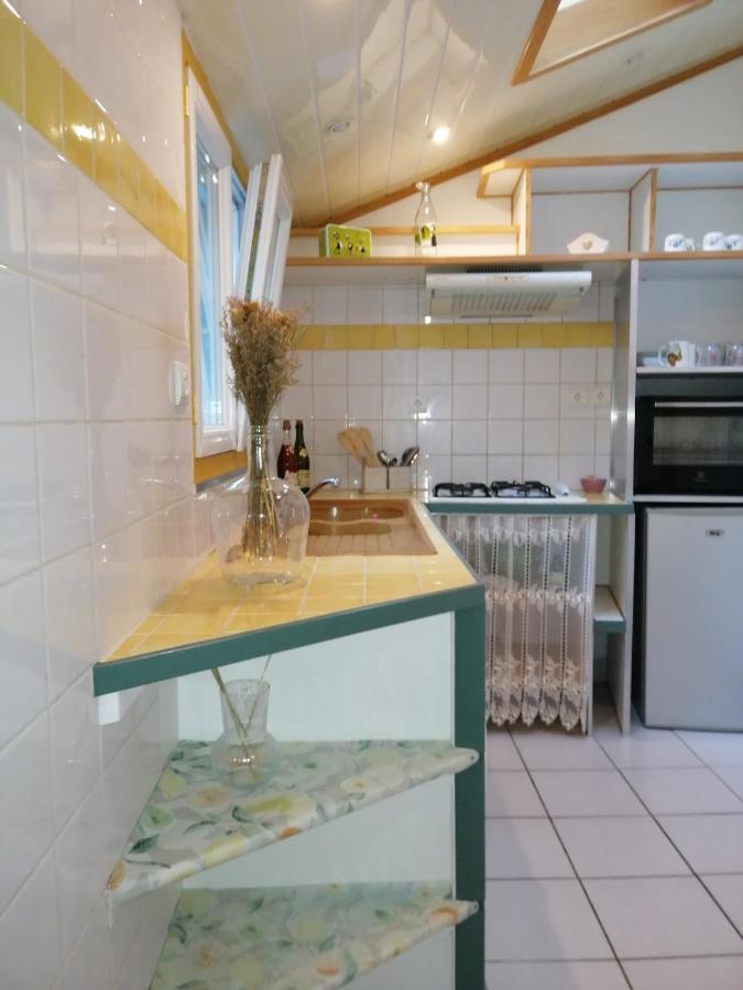 Aux Vieilles Murailles • Charmante Maison & Cour Morlaix Kültér fotó